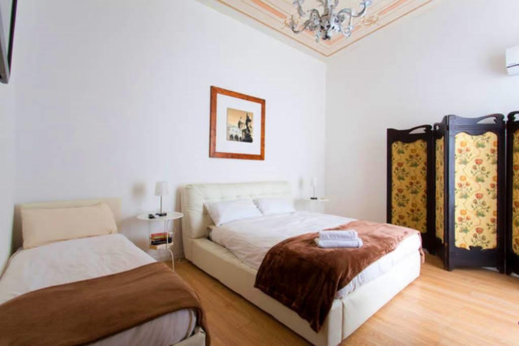 Aragona Rooms Palermo Ngoại thất bức ảnh