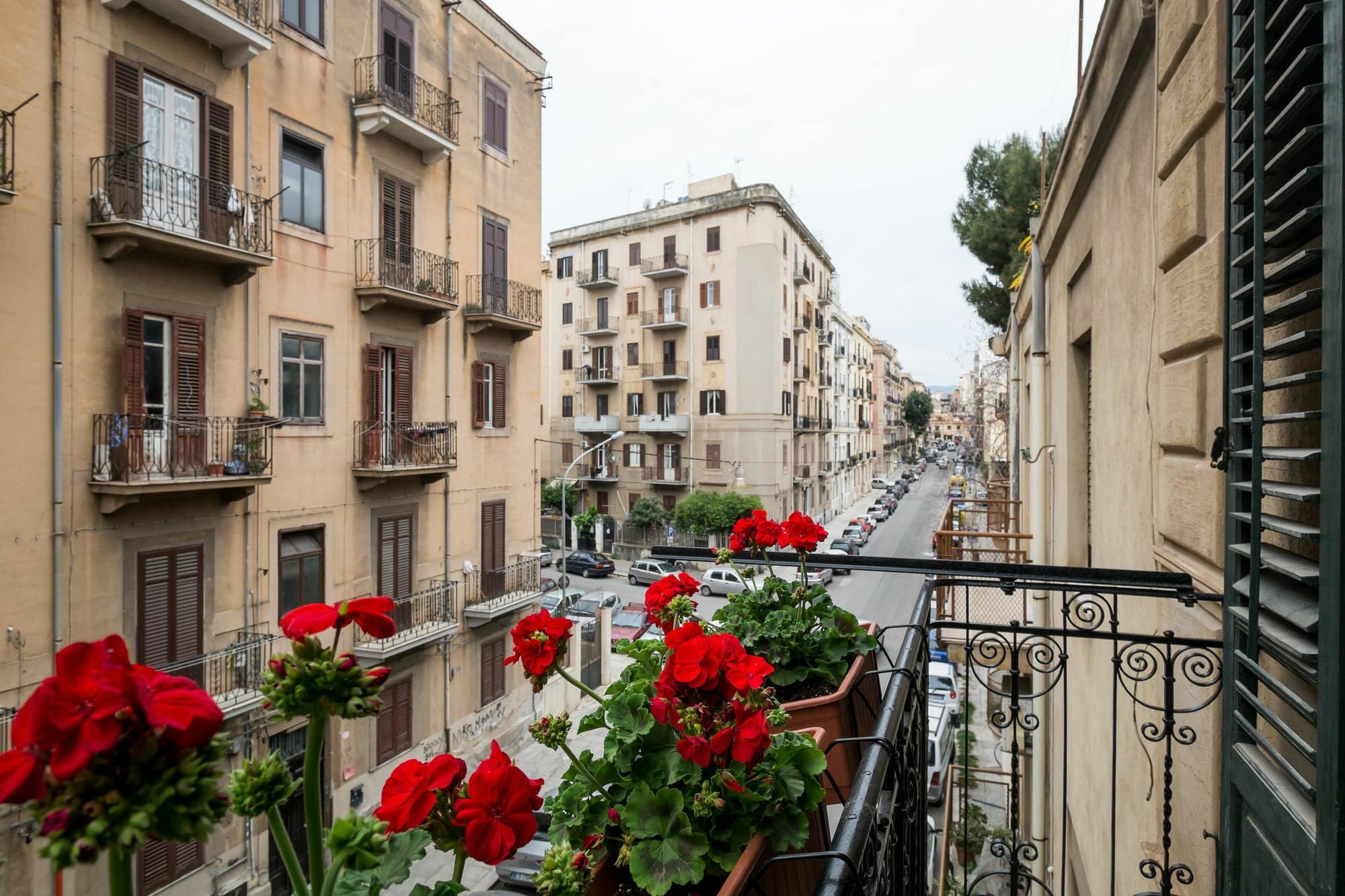 Aragona Rooms Palermo Ngoại thất bức ảnh